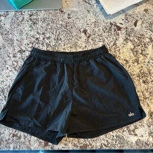 ALO Alumni Women's Athletic Black Shorts Size Small New without tags